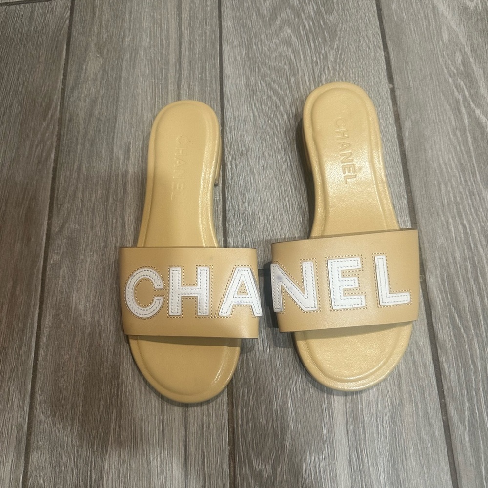 Chanel Tan Sandals Slip-On Comfort